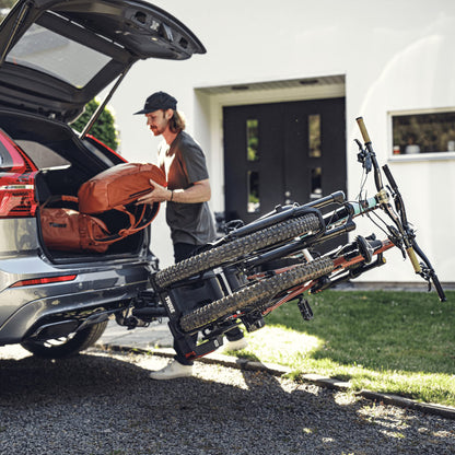 Thule EasyFold XT 934100 Fahrradträger, 3 Fahrräder, 13-polig, schwarz